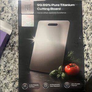 Pure Titanium Cutting Board - Silver